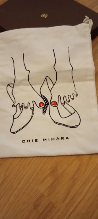 Zapatos mujer Chie Mihara Marrón Talla 40con bolsa