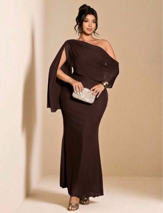 Vestido marrón elegante de fiesta