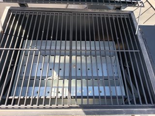 Barbacoa de carbón Naterial