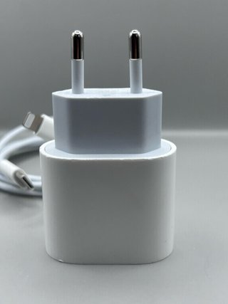 Cargador Apple 18W A1692 + Cable Lightning A2561