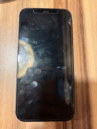iPhone 12 Apple