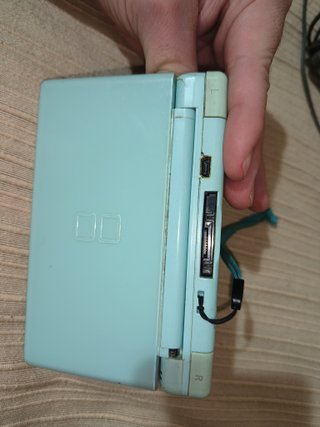 Nintendo Ds con cargador. Leer descripcion