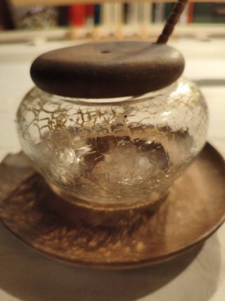 Azucarero vintage de cristal y madera