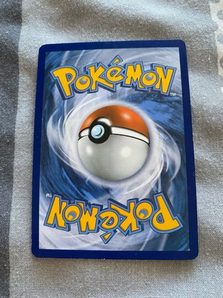 Carta Pokémon Entrenador Seguro Debilidad