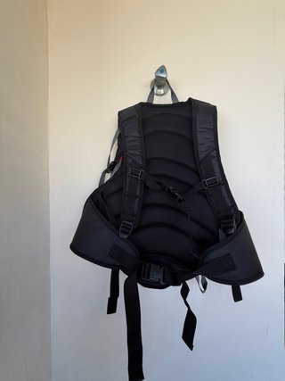 Mochila de moto con espaldera