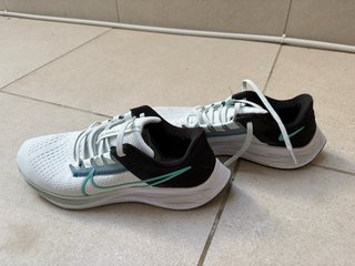 Zapatillas Nike Pegasus Talla 44