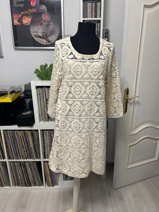 Vestido Pedro del Hierro encaje beige