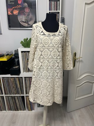 Vestido Pedro del Hierro encaje beige