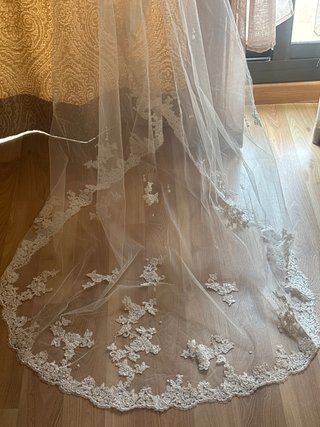 Vestido de Novia Blanco roto con Encaje