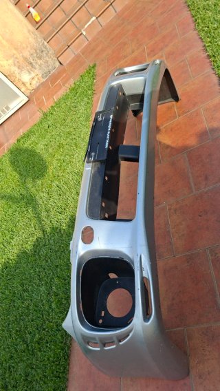 Defensa Delantera Subaru Impreza