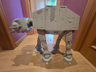 Star Wars AT-AT Hasbro
