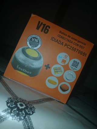 Baliza V16 DGT