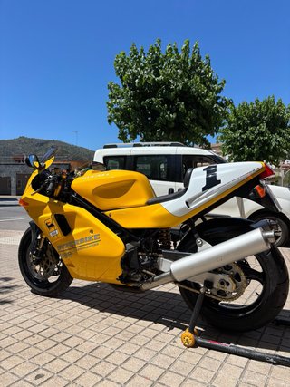 Ducati 888 Superbike Réplica Amarilla