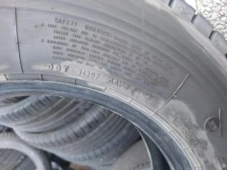 215 75 R17.5 Dunlop - 1 neumático camión