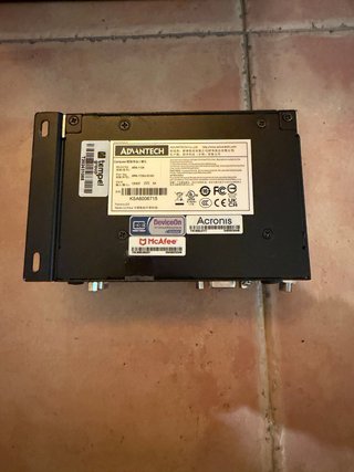 PC Industrial Advantech ARK-1124 Fanless