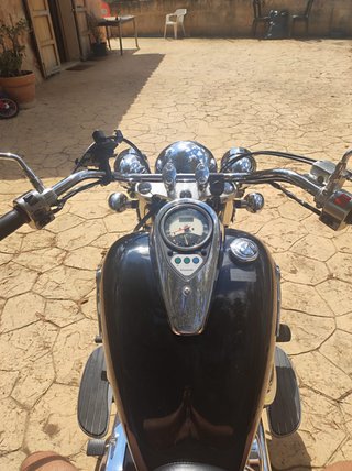 Kawasaki Vulcan 900 Custom Negra