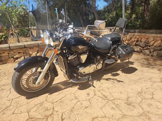 Kawasaki Vulcan 900 Custom Negra