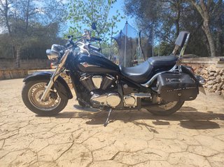 Kawasaki Vulcan 900 Custom Negra