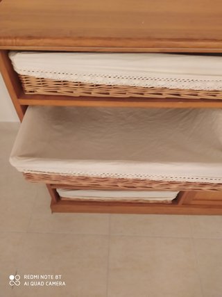 Planchero madera con cajones mimbre