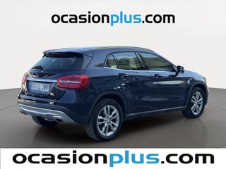 Mercedes-Benz GLA 200 d Urban 100 kW (136 CV)