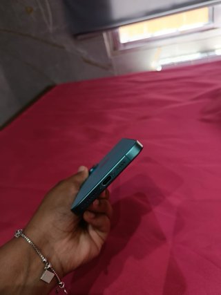 iPhone 16 Plus Verde agua Como nuevo  Tengo caja
