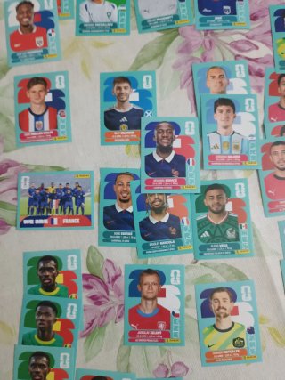 Álbum + 100 cromos Mundial 2026 + extra sticker