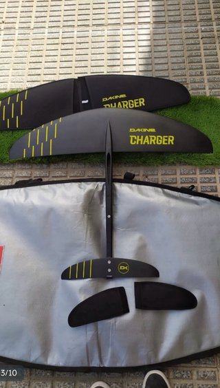 Foil Carbono Dakine Charger Kit 1600