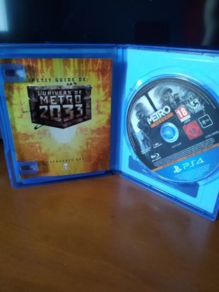 Metro Redux PS4 (PlayStation 4) Shooter