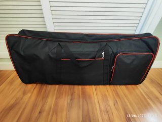 Piano Yamaha PSR-E360 + funda