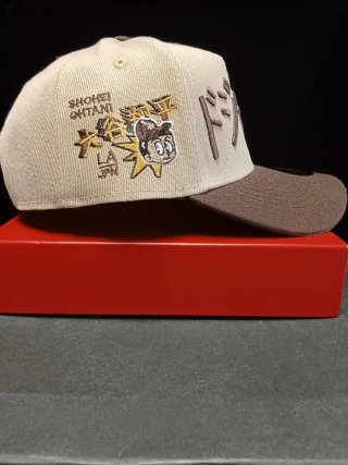 Gorra New Era 9Forty Beige y Marrón