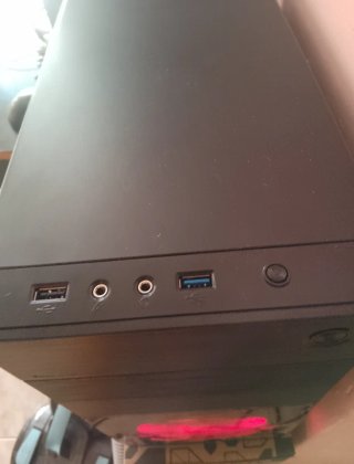 Ryzen 5 3600 ,GTX 1660 Super, 16 gb ram 3200