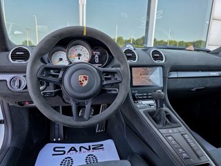 Porsche 718 Cayman 2025