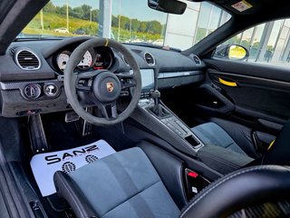 Porsche 718 Cayman 2025