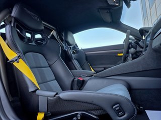 Porsche 718 Cayman 2025