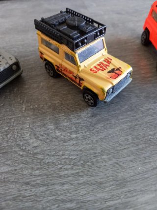 Lote 3 Coches Majorette Land Rover