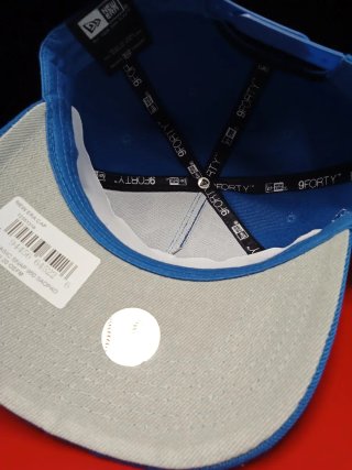 Gorra New Era 9Forty Azul y Rojo