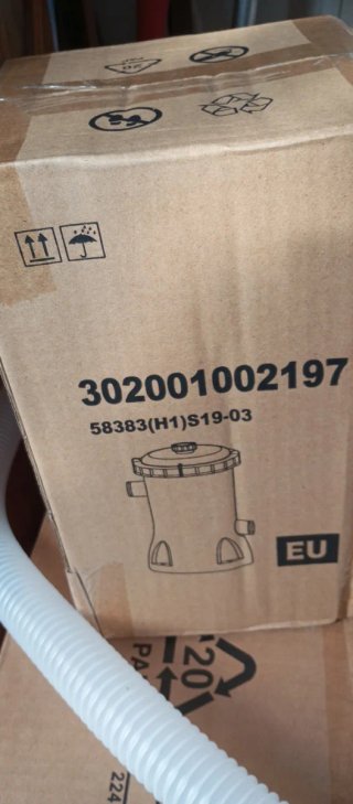 Depuradora Bestway 58383 sin usar