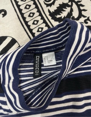 Top H&M rayas azul y blanco Talla S