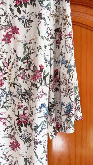 Vestido H&M floral blanco viscosa