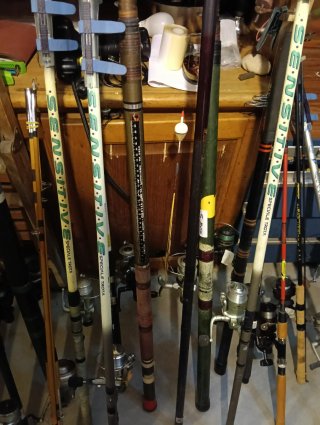 Canne da pesca e mulinelli