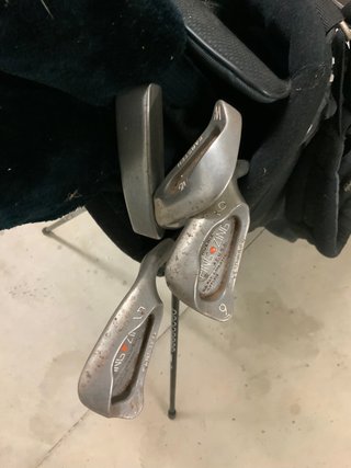Bolsa de golf Callaway con trípode y palos