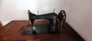 Máquina de coser Wertheim antigua 1910