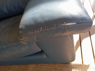 Sofá de cuero Roche Bobois azul