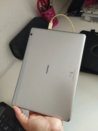 Tablet Negra con Funda