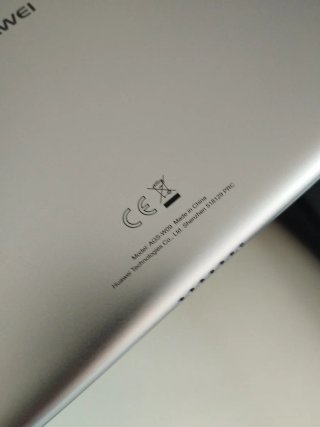 Tablet Negra con Funda