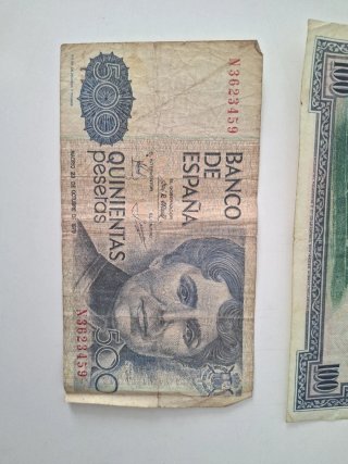 Lote 2 Billetes Pesetas: 100 y 500 pts