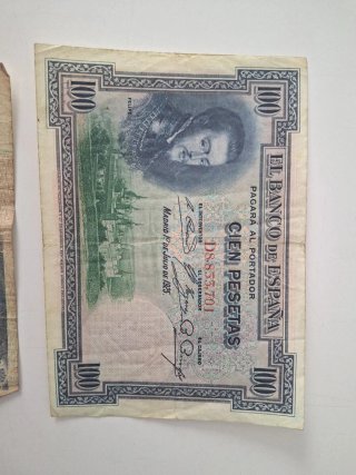 Lote 2 Billetes Pesetas: 100 y 500 pts