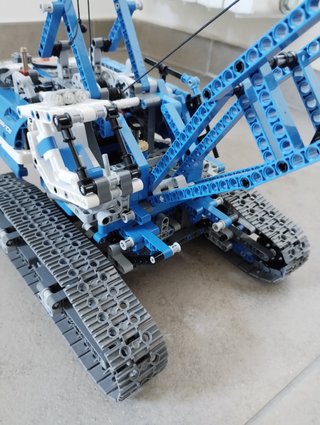 LEGO Technic 42042 Gru Cingolata