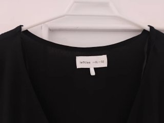 Vestido corto negro