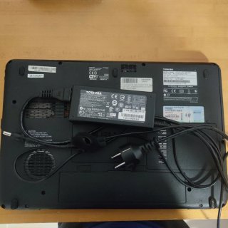 Portátil Toshiba Satellite L500-22R